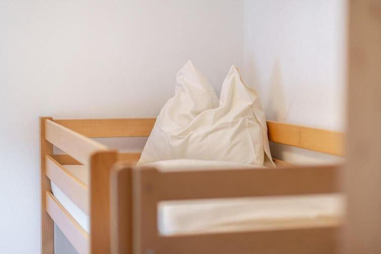Apartment In Fuegen With A Shared Wellness Exteriör bild